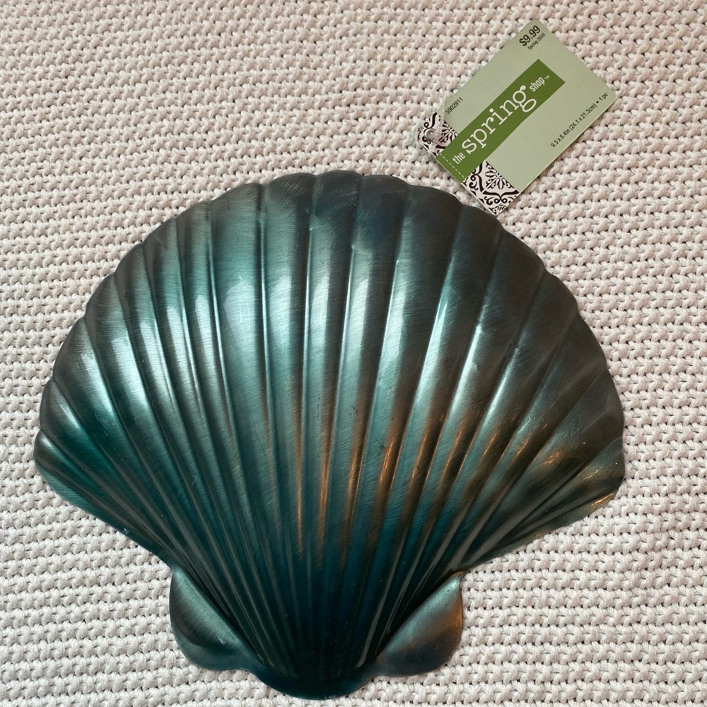 The Spring Shop Teal Shell Accent - Picture 12 of 12